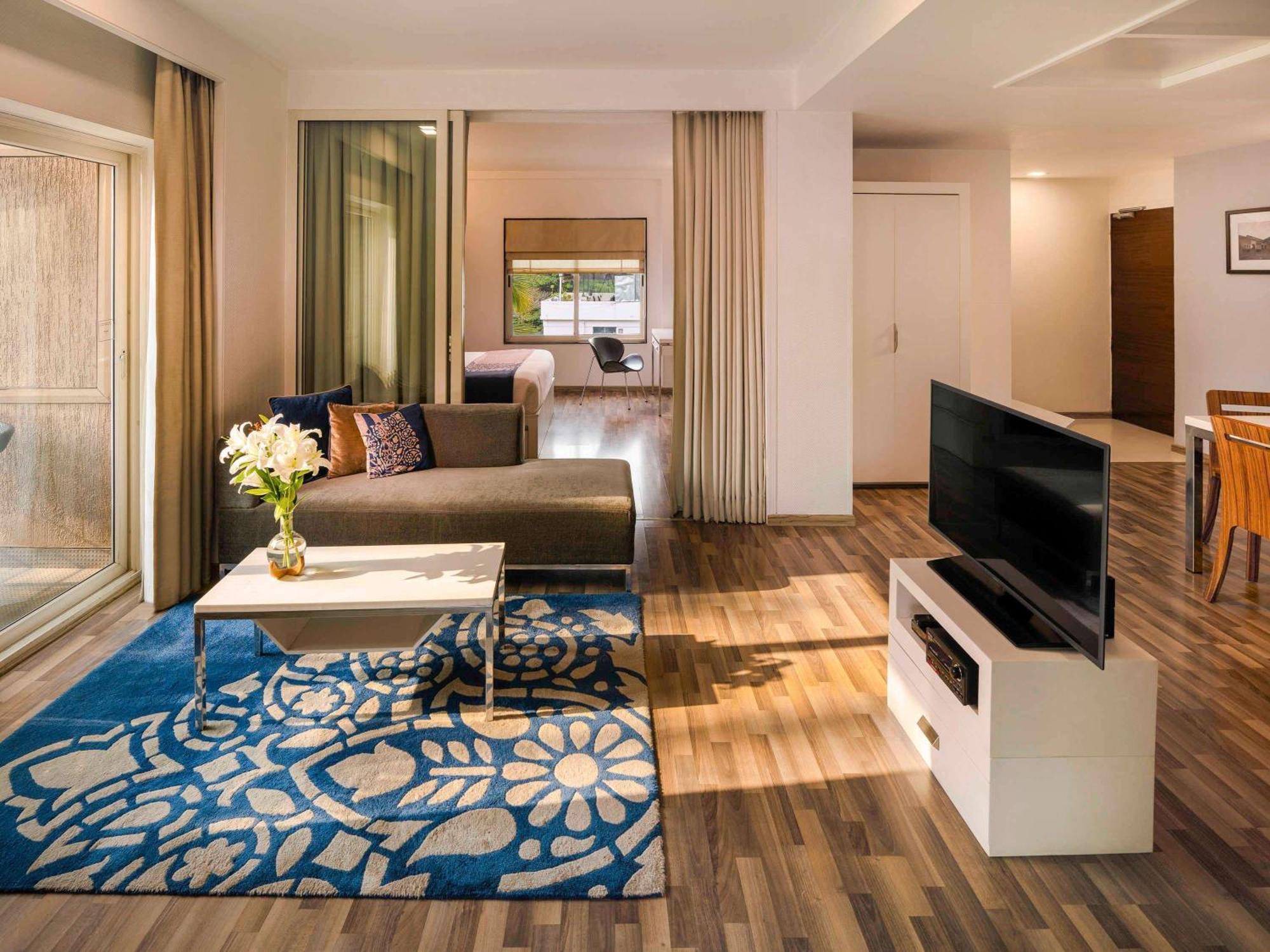Grand Mercure Bangalore - An Accor Brand Exterior foto
