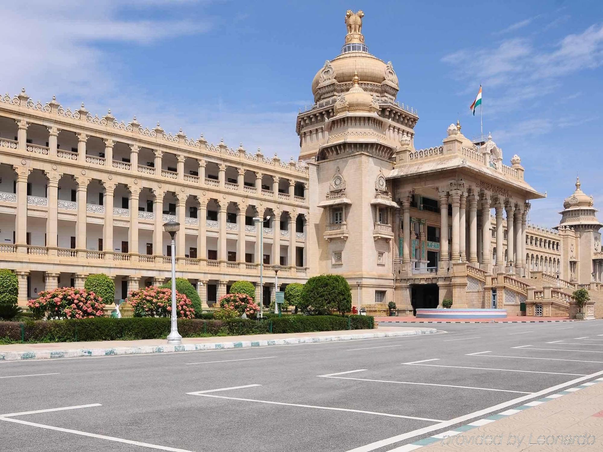 Grand Mercure Bangalore - An Accor Brand Exterior foto